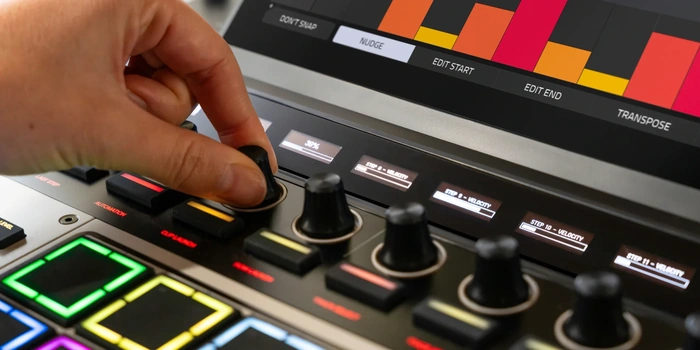 AKAI MPC XL Standalone Prodüksiyon Cihazı