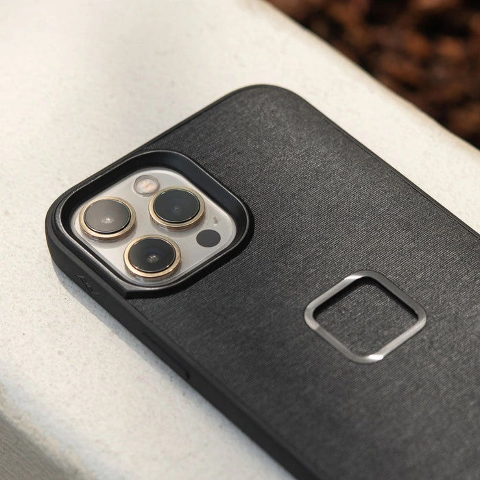peak-design-fabric-case-iphone-12-pro-max-magsafe-kilif-charcoal-everyday-case-galaxy-s22-ultra-manyetik-telefon-kilifi-charcoal-asimetrik-e-ticaret-görsel1