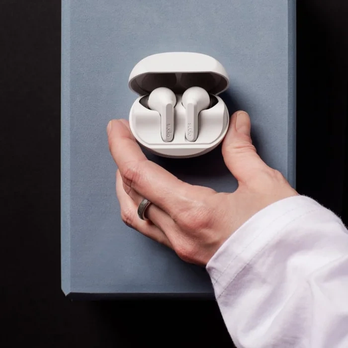 20250324 a3prowht 02 1x1 2500px