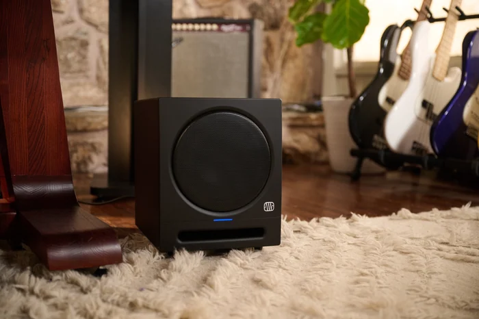 presonus-eris-sub-8-bt-aktif-studyo-subwoofer-beyaz-eris-sub-8-bt-aktif-studyo-subwoofer-beyaz-asimetrik-e-ticaret-görsel2