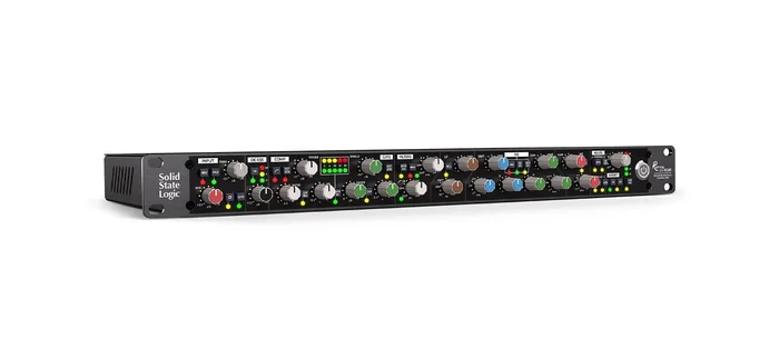 ssl-revival-4000-jensen-trafolu-mikrofon-preamp-b-series-de-esser-ve-brown-black-knob-4-bant-eq-ile-ikonik-4000-konsol-tonunu-1u-rack-te-yakalayin-asimetrik-e-ticaret-görsel4