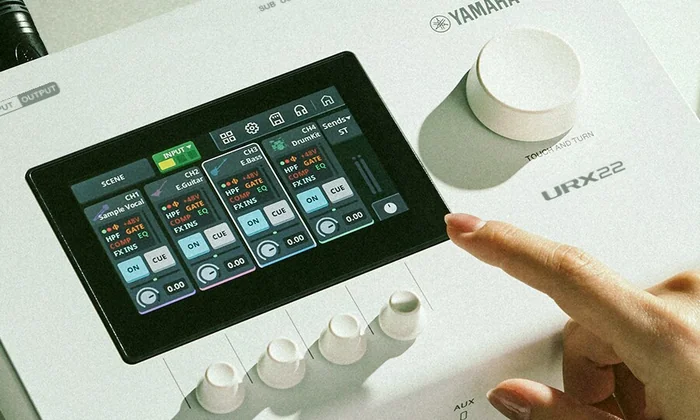 Yamaha URX22 / Ses Kartı | Sesçi Baba n